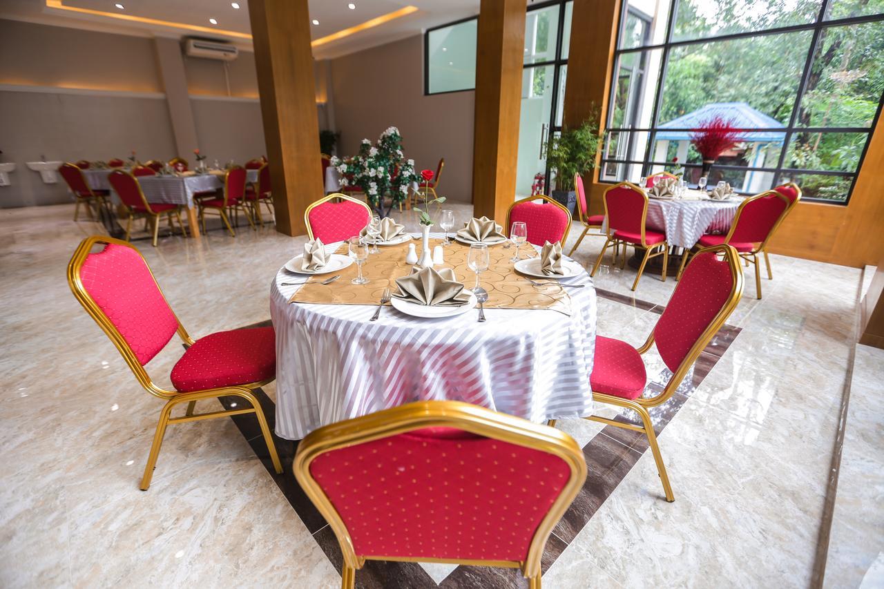 Grand Garden Hotel Yangon Extérieur photo