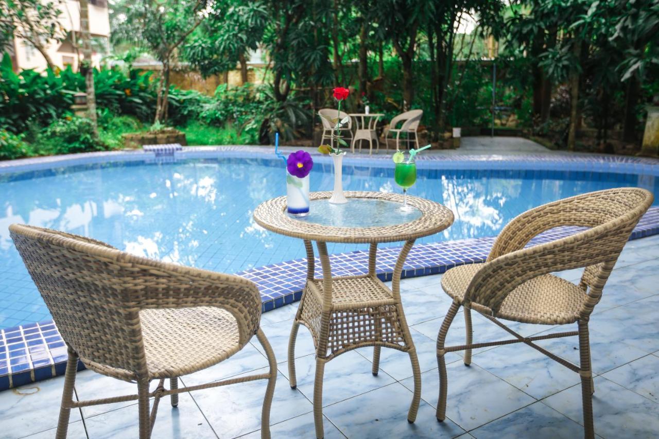 Grand Garden Hotel Yangon Extérieur photo